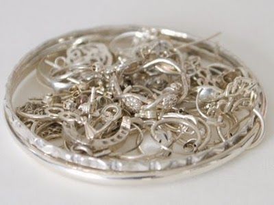 Cum de a curăța argintul este cel mai eficient mod și lustruire