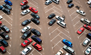 Cum să parcați corect între autoturismele pictate în detaliu - pulsul dvs. auto