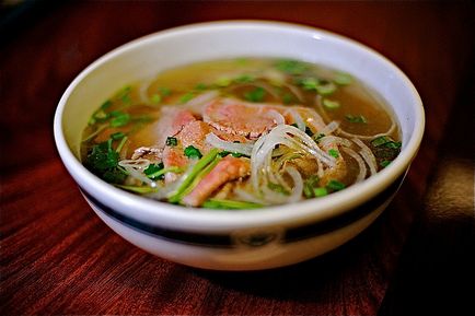 Cum să gătești supă vietnameză, vietnameză