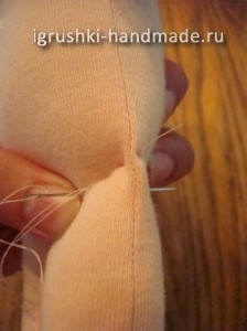 Cum să coaseți o păpușă de copil de pe un țesut cu propriile mâini