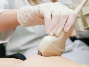 Atunci când se recomandă efectuarea unui examen ecografic cu ultrasunete a stării glandelor mamare