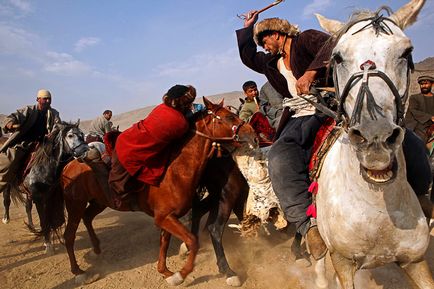 Kozlodranie - sport popular din Afganistan - știri în fotografii