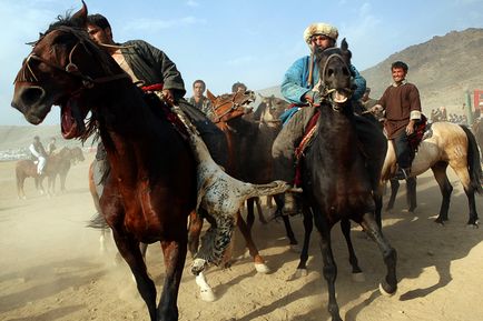 Kozlodranie - sport popular din Afganistan - știri în fotografii