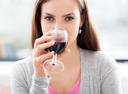 Червоне вино - користь і шкода сухого вина для жінок