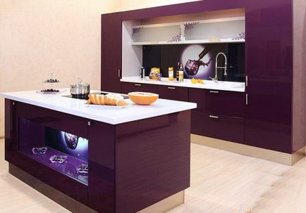 Кухні кольору баклажан фото приклади дизайну інтер'єрів
