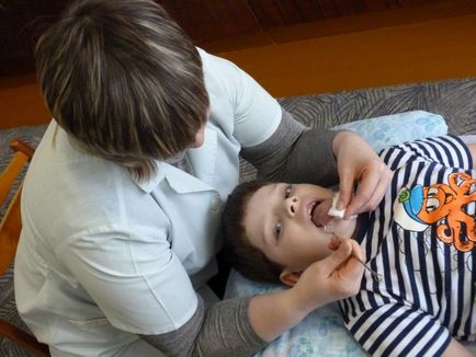 Логопедичний масаж для дітей в домашніх умовах (мови, кистей рук) відео