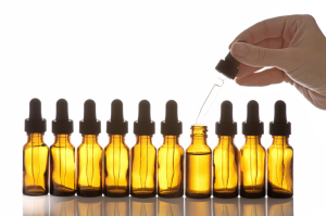 Cele mai bune uleiuri esențiale pentru tonul pielii și mărirea sânilor