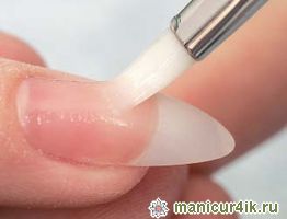 Materiale pentru extensii unghii cu gel
