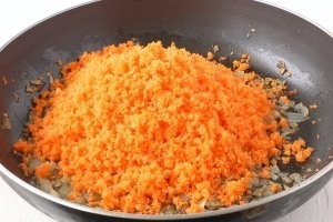 Morzile de morcovi sunt rețete rapide și delicioase, cu o fotografie pas cu pas.