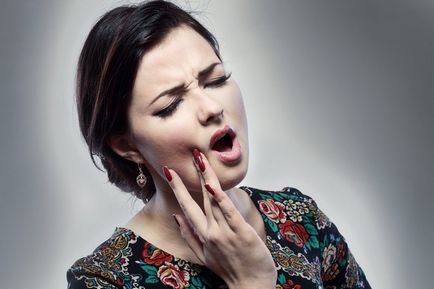 Lehet egy foga fáj a torka, és hogyan kell kezelni