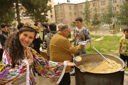 Nemzeti ünnepek Üzbegisztán (Üzbegisztán) Nemzeti ünnepek Üzbegisztán