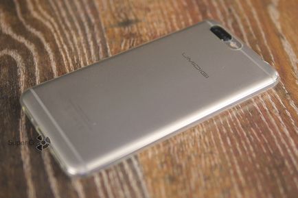 Examinați umidigi z1 - doar un smartphone normal