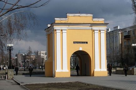 Omsk - informații istorice Omsk închisoare, fuziunea a două râuri, Irtysh, Omsk, Omsk, Tara poarta,