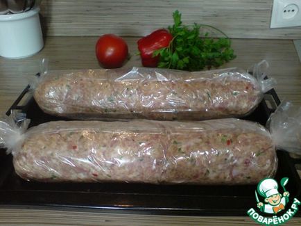 Cum să pregătiți o rolă de carne tocată de mărimea de care aveți nevoie fără o coș de copt