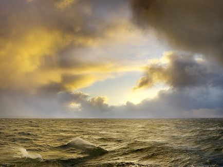 Descriere de mare a lui Okhotsk, istoria descoperirii