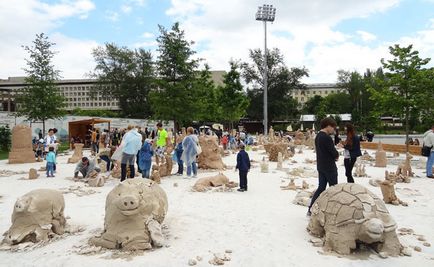 Parcul unei grădini amare și plictisitoare, impresii