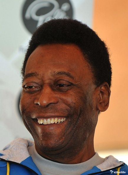 Pele - legendele fotbalului - toate despre legendarii jucători de fotbal, antrenori, arbitri