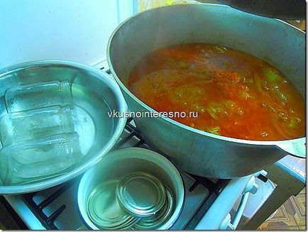 Перець в томатному соусі, смачно приготувати самим