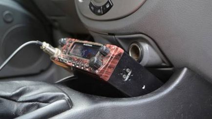 Conectați și configurați radioul CB în mașină, portalul auto