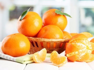 Proprietăți utile de mandarine și contraindicații la utilizarea lor