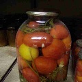 Tomate în suc propriu (în limba bulgară)