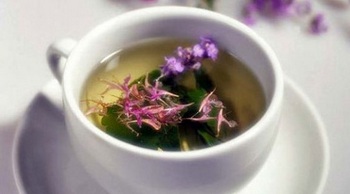 Rețete simple de ceai pe bază de plante liniștitoare, o epocă mare