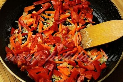 Рис з соєвим соусом і овочами - рецепт з фото
