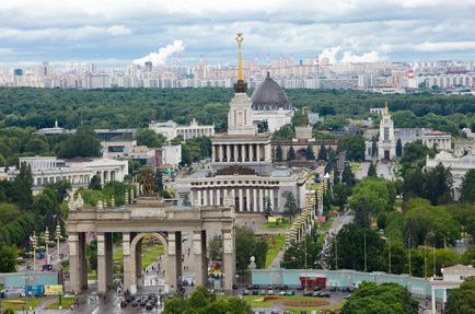 Rusia la Bienala din Veneția