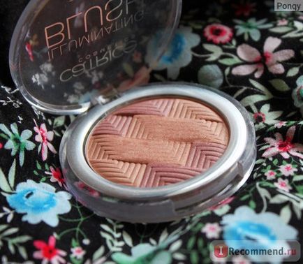 Blush catrice luminează strălucirea - 