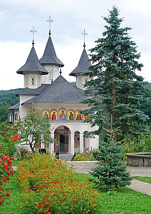 Grădină la Templu