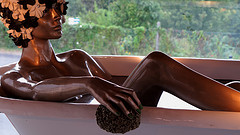 Spumă de ciocolată pentru o baie ca un mijloc uimitor de relaxare