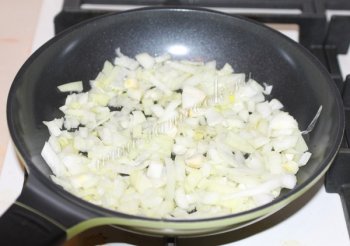 Kielégítése burgonya sütve sült hús (darált) Kiadós burgonya sütve sült hús