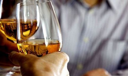 Mennyi vodka eltűnik az emberi test (elöregedett) Mennyi vodka eltűnik az emberi test