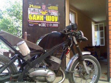 Crearea unei drepte de la Izh Jupiter 5 - motociclete sovietice - motociclete Izh, Ural, Nipru, Minsk, răsărit -