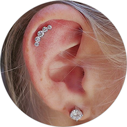 Piercing studio - piercing cartilaj ureche