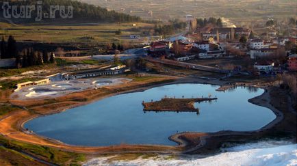 Туреччина, Памуккале соляні гори, блакитні озера