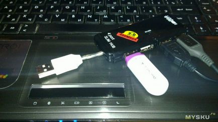 Usb-tee 50 rubel (remélhetőleg működni fog) USB-tee for 50 rubelt