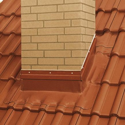 Noduri de prindere a țevii pe acoperiș