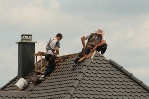 Варіанти матеріалу для даху будинку укривного моделі і зразки укривного матеріалу для дахів з фото і