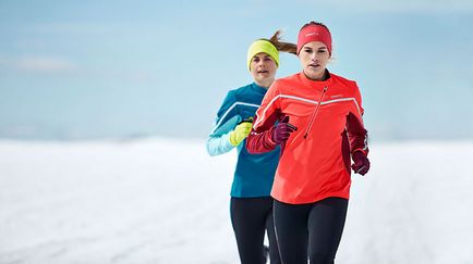 Széldzseki jogging kapucnis Adidas, Nike, ASICS - hogyan kell kiválasztani a legjobb modellek, árak, értékelés (széldzseki) Széldzseki adidas futó kapucnival, nike, ASICS - hogyan kell kiválasztani a legjobb modellek, árak, foglalás