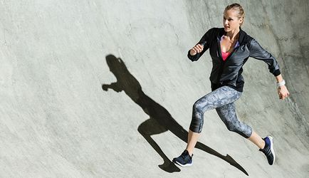 Széldzseki adidas futó kapucnival, nike, ASICS - hogyan kell kiválasztani a legjobb modellek, árak, értékelés (futás) Széldzseki adidas futó kapucnival, nike, ASICS - hogyan kell kiválasztani a legjobb modellek, árak, foglalás