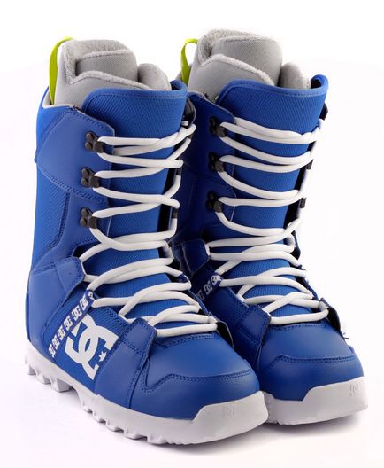 Selectarea de cizme pentru snowboarding