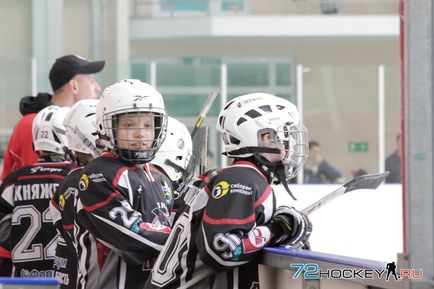 Виховання командного духу в юних хокеїстів