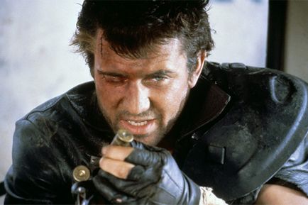 A visszatérése „Mad Max” Max útmutató a világegyetem „üldöző”, hogy a kutya (max) A visszatérése „Mad Max” Max útmutató a világegyetem „üldöző”, hogy a kutya