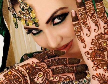 Henna lengyel, body art, a haj és a bőr művész szépség titkát