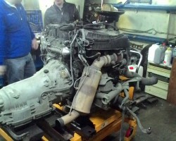 Înlocuirea motorului cu un Mercedes (clasa mercedes-benz e și c), utilizând exemplul unui motor diesel