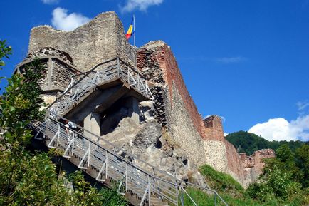 Castelul Bran (Castelul Dracula) din România fotografie, descriere, istorie, hartă