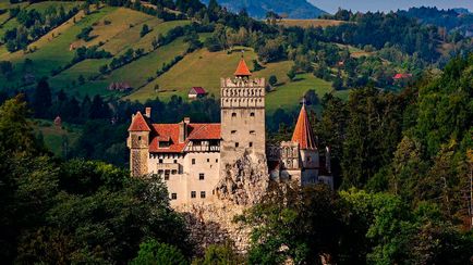 Castelul Bran (Castelul Dracula) din România fotografie, descriere, istorie, hartă