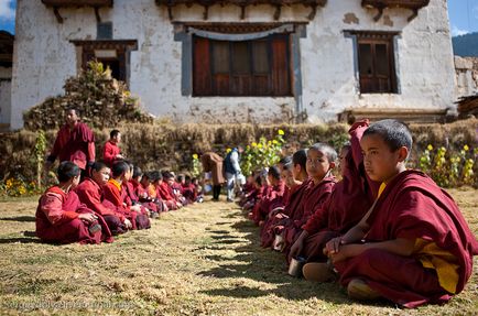 Vedere de vest a tantrei și vajrayanei, un alt prieten - sensul și semnificația budismului tibetan