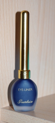 Folyékony szemhéjtus értékelés Guerlain folyadékot szemceruza (szemceruza) Folyékony szemhéjtus Guerlain folyadék szemceruza vélemények